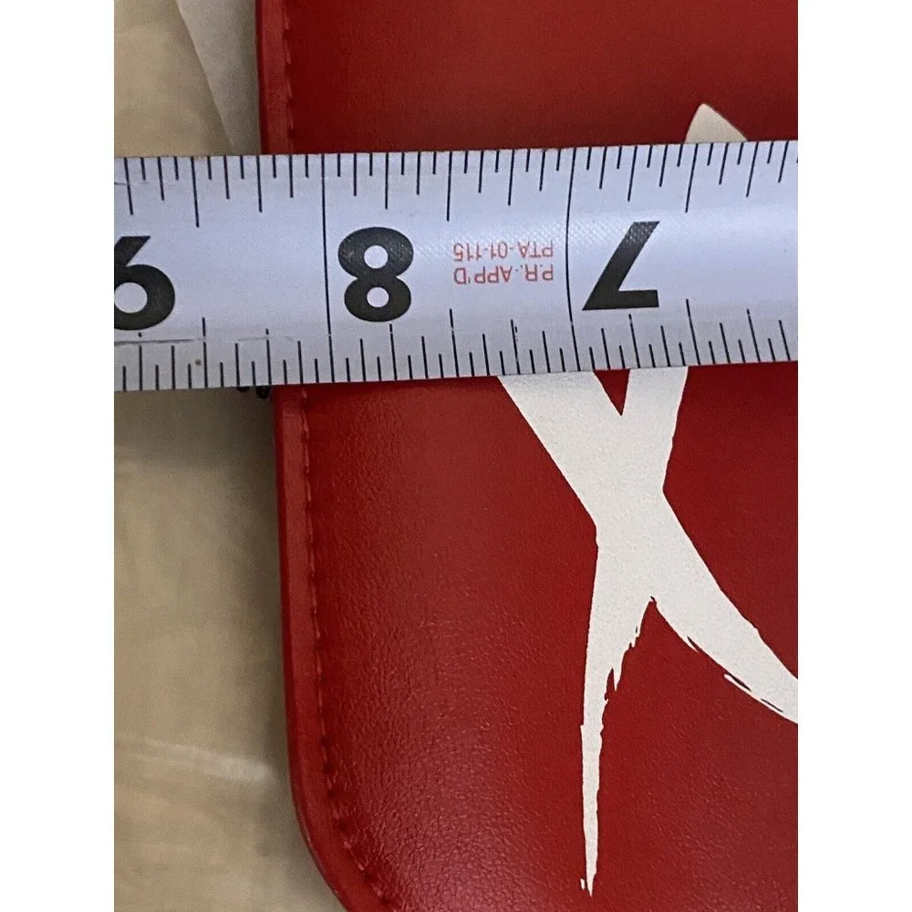 Red Victoria's Secret XOXO Hugs‎ And Kisses- Wristlet makeup Bag-8W-6H-NEW!